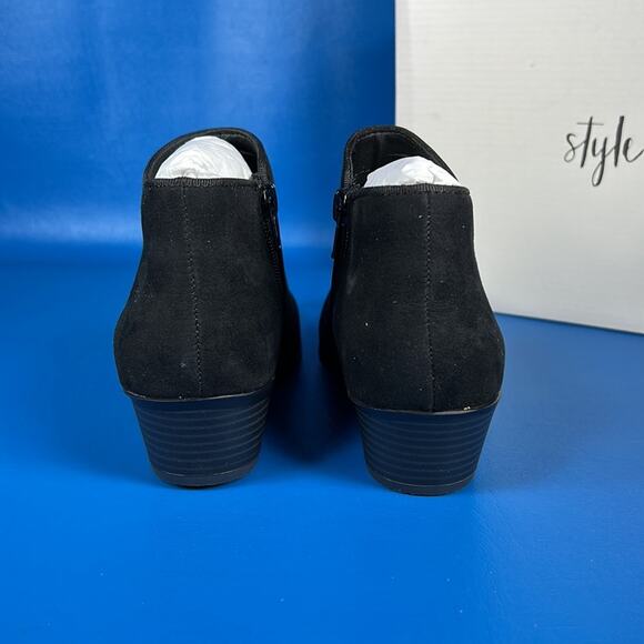 Syle & Co Wiley Faux Suede Booties - Black - 6 - New in box - Picture 4 of 8